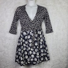 Abito classico nuovo con