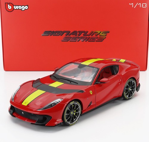 Burago ferrari 812 - 1/18,