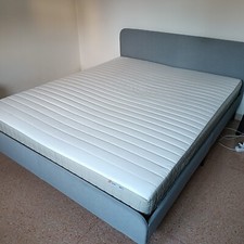 letto matrimoniale con materasso