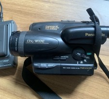 Panasonic Palmcorder NV-S20E