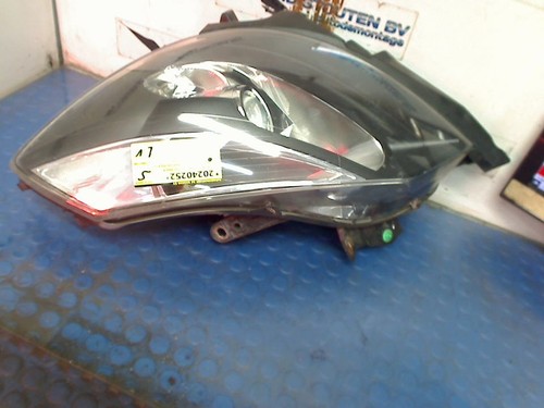 Faro renault clio iii - faro, sx