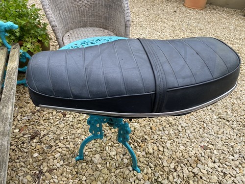 Sella moto - , roadster