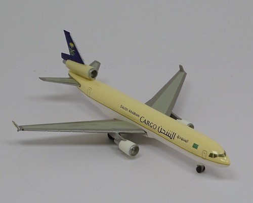 Herpa 500 saudi arabian - herpa,