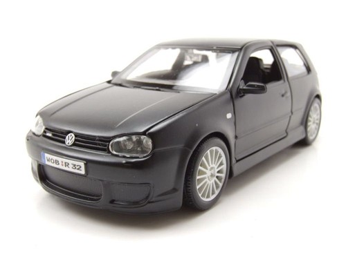 Modellino auto golf r32 - 4,