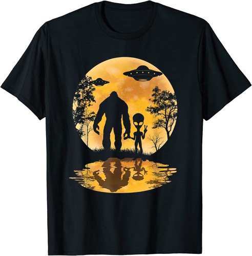 Shirt alien bigfoot moon - alien,