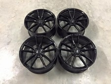 Cerchi in lega 19" stile Golf R Pretoria nero lucido adatti per caddy MK6 MK7 MK8.