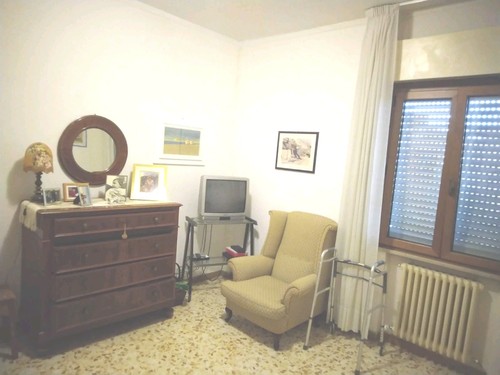 Comò legno con - comò, in