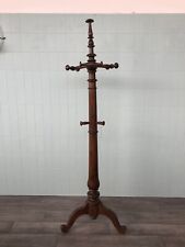 Antico Appendiabiti Da Terra In Noce XIX Secolo Con Fusto E Grucce Tornite