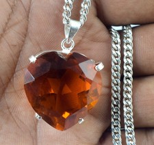 Ciondolo 66,20 Ct Citrino Brasiliano 27 x 26 mm Forma Cuore Gemma Certificato