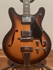 Chitarra semi-acustica Yamaha