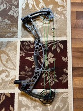 Hoyt Alpha X 30 RH 50-60lb