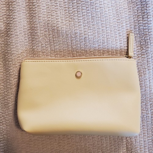 Bvlgari emirates amenity kit - bvlgari,