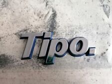 fiat tipo. fregio sigla scritta logo targhetta emblema badge fries ecrit friso