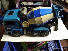 BRUDER- BETONIERA- BUONE CONDIZIONI- LUNGHEZZA 45 CM CIRCA