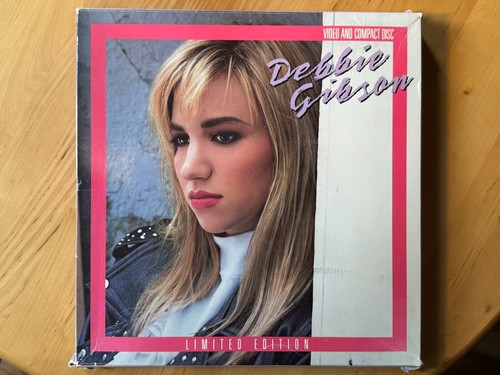 Debbie gibson live - debbie,