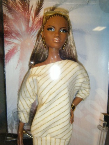 Barbie look afroamerican - barbie,