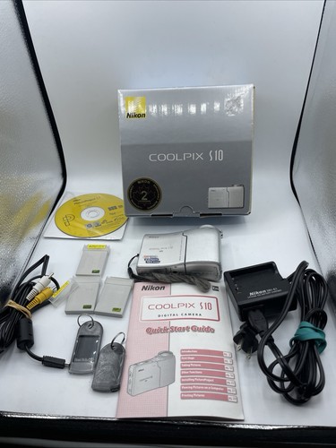 Vintage nikon coolpix s10 - vintage,