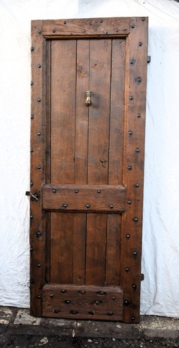 Porta antica chiodata - porta,