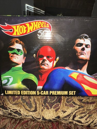 Hot wheels premium - hot,