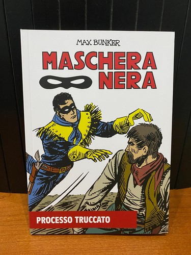Maschera nera processo - maschera,
