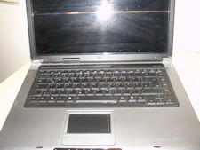 Asus F5RL si accende senza