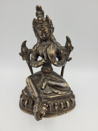 Piccola statua asiatica - , in