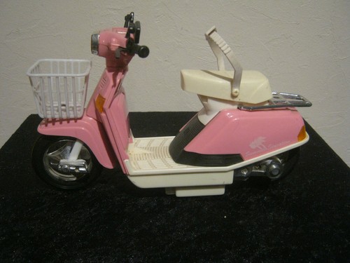 Vespa scooter summer - vespa, sensation