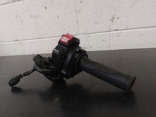 COMANDO ON OFF DESTRO GAS ELETRONICO  YAMAHA MT 09 SP  ANNI  2022 2003 2004