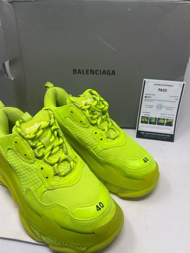 Balenciaga triple verde - balenciaga, triple-s
