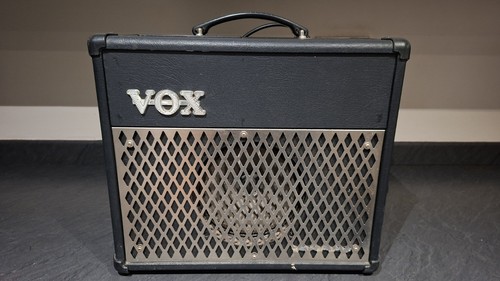 Vox valvetronix vt15 - vox,