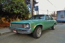 Chevrolet Nova berlina grn