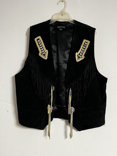 Second hand usato gilet in - hand,