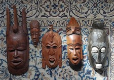 MASCHERE TRIBALI AFRICANE IN LEGNO INTAGLIATO A MANO-ARTE ETNICA TRIBAL ART
