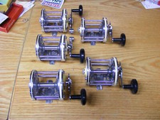 Beautiful Vintage Set of 5