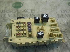 SCATOLA RELÈ/FUSIBILI /