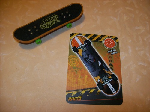 Mini skateboard trick power - trick,