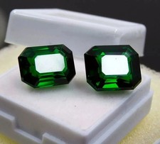 Tsavorite Coppia Smeraldo