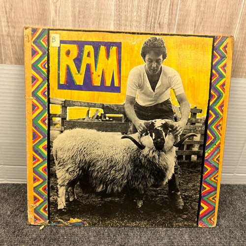 Vinyl rpm record - 33,