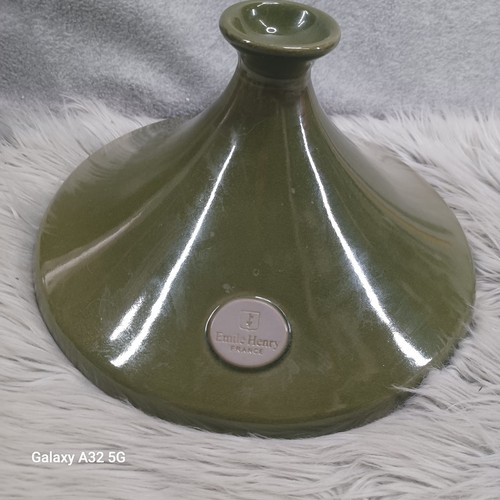 Emile henry france 2qt - france, 1.1l