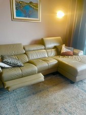 divano angolare in pelle usato