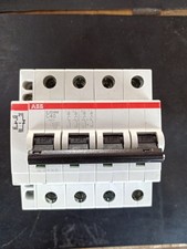 INTERRUTTORE AUTOMATICO MAGNETOTERMICO 10KA 4P - ABB S204M/C40