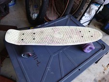 22 Cruiser Skateboard Penny