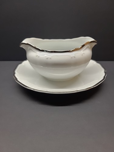 Harmony house fine - house, gravy