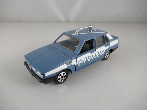 Mebetoys alfa romeo - 1:43,