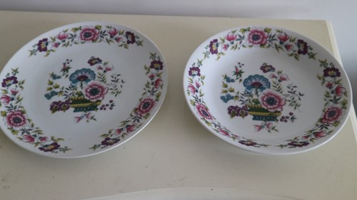 Assiettes plate soupe - &,