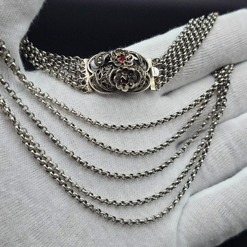 Collana gozzo granato antico
