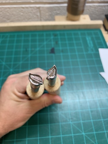 Two steel bookbinding - bookbinding, /