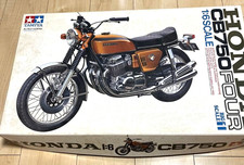 Tamiya 1/6 Honda CB750 kit modellino quattro scale moto d'epoca modello...