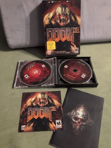 Doom videogioco horror - pc,
