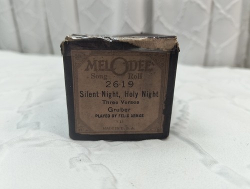 Melodee piano roll silent - roll,